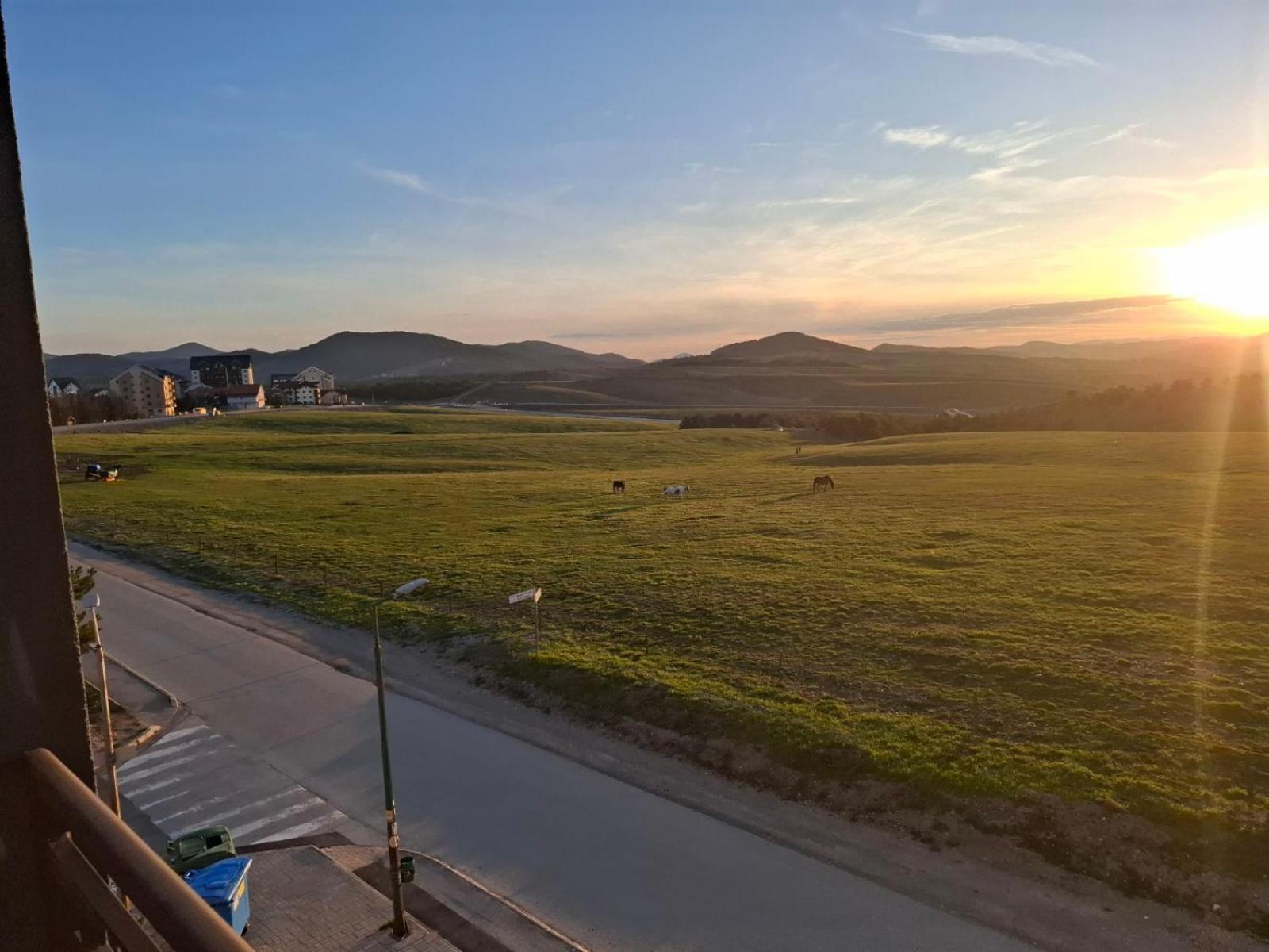 Aparthotel Heli Zlatibor Esterno foto